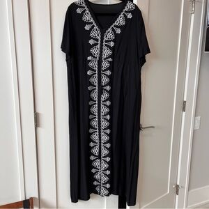 Source Unknown Black and White Swim Coverup